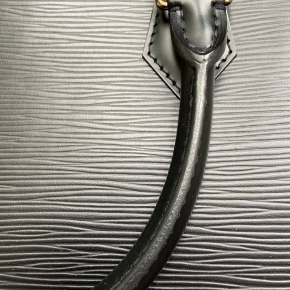 LOUIS VUITTON ALMA GM - Picture 6 of 11